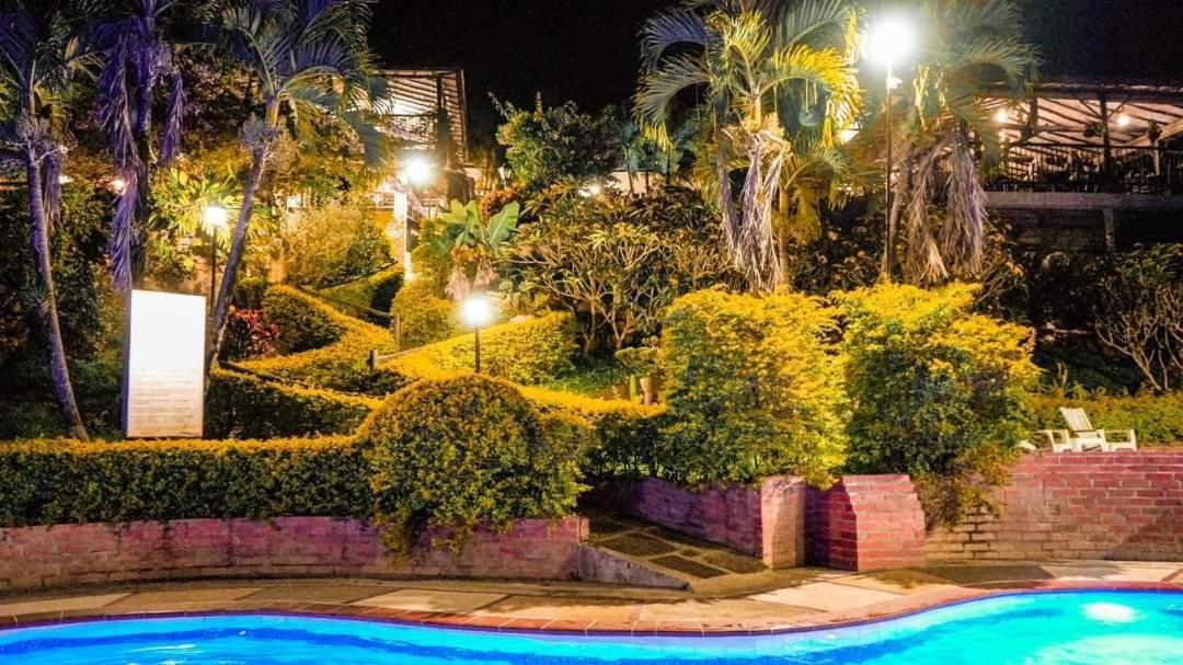 Hotel Campestre Casona Del Camino Real San Gil Exterior photo