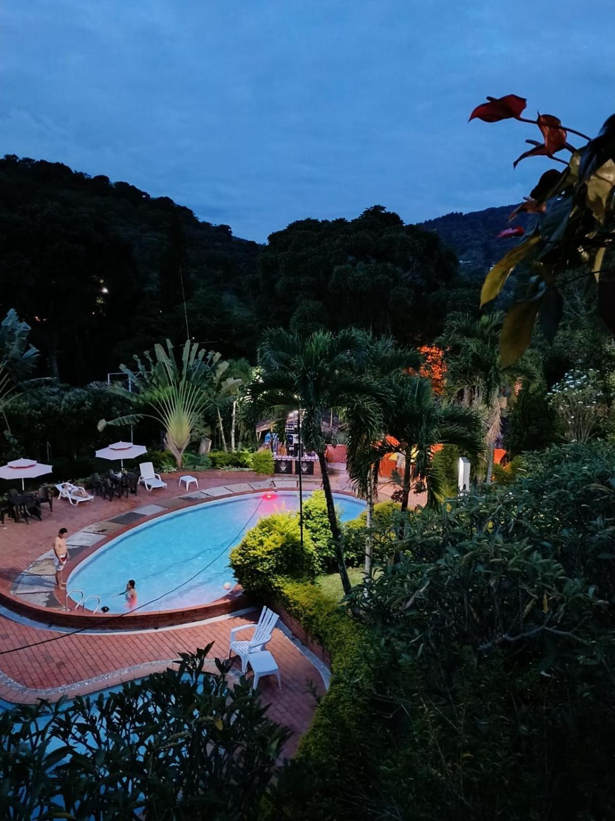 Hotel Campestre Casona Del Camino Real San Gil Exterior photo