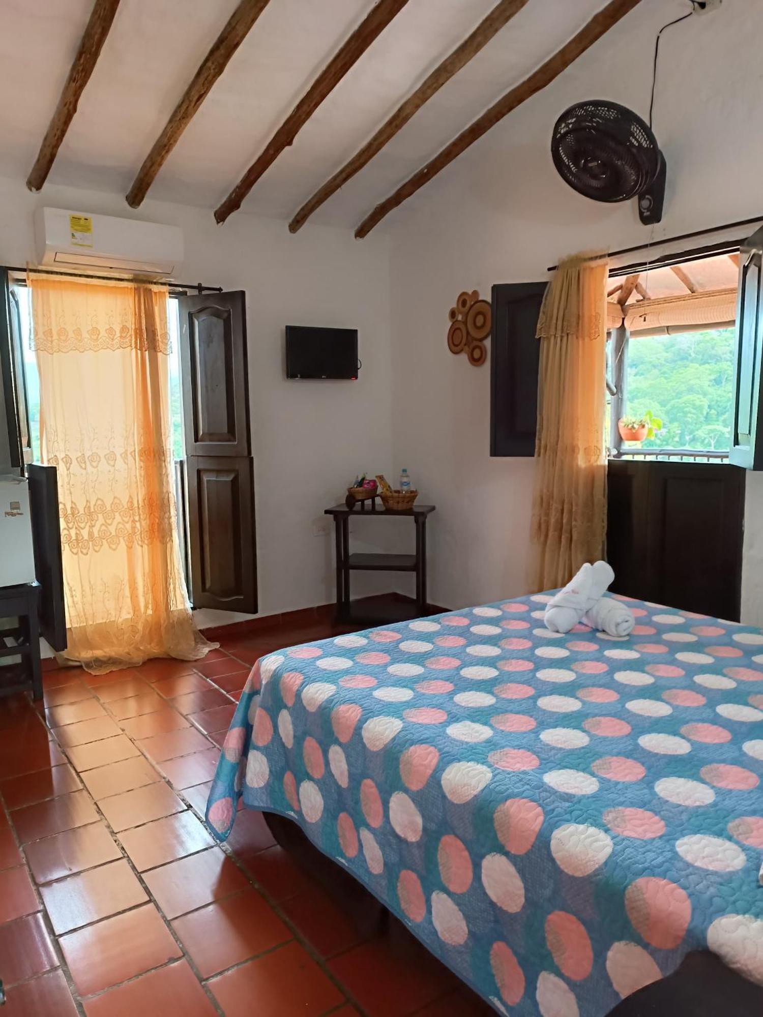 Hotel Campestre Casona Del Camino Real San Gil Exterior photo