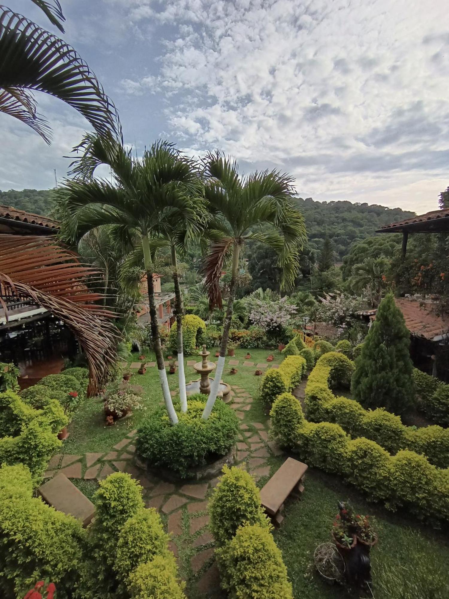 Hotel Campestre Casona Del Camino Real San Gil Exterior photo