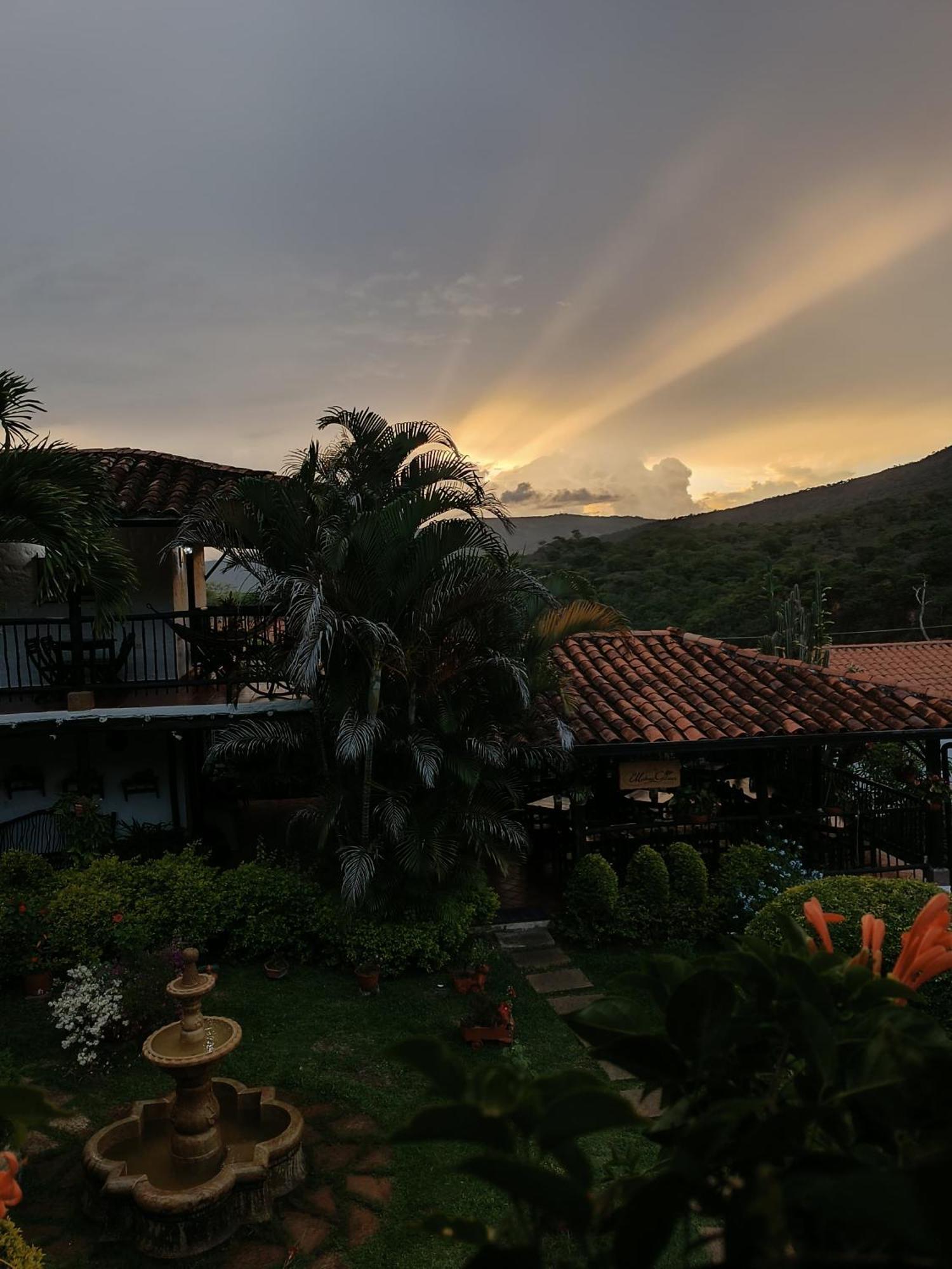 Hotel Campestre Casona Del Camino Real San Gil Exterior photo