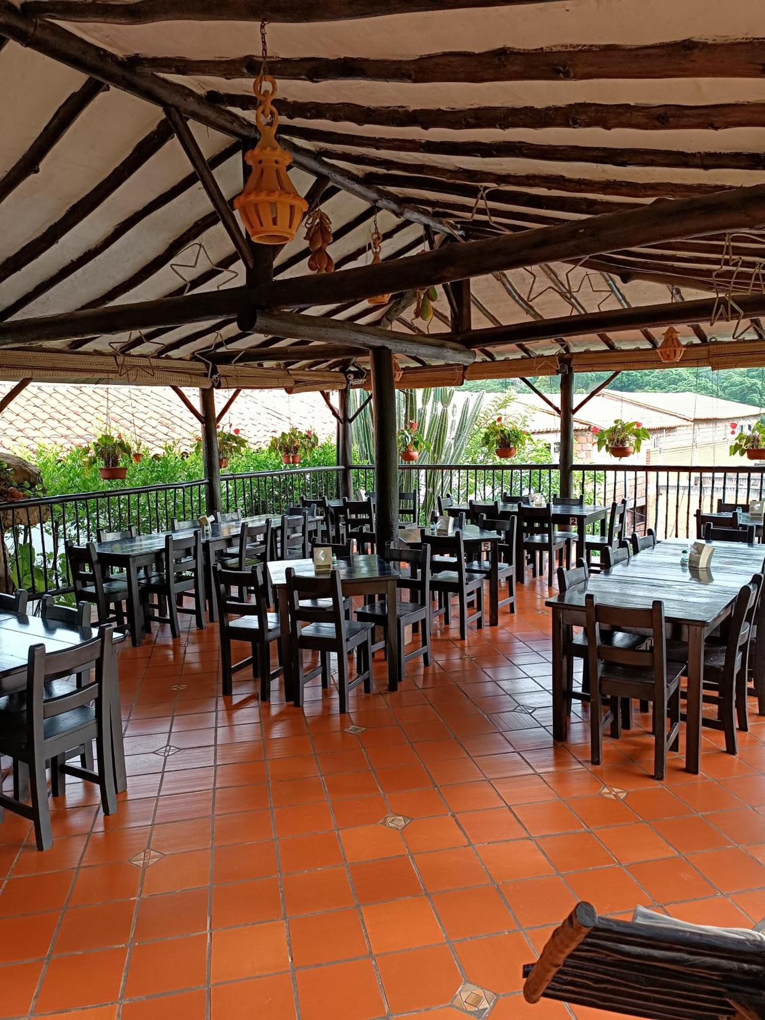 Hotel Campestre Casona Del Camino Real San Gil Exterior photo