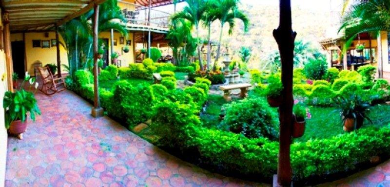 Hotel Campestre Casona Del Camino Real San Gil Exterior photo